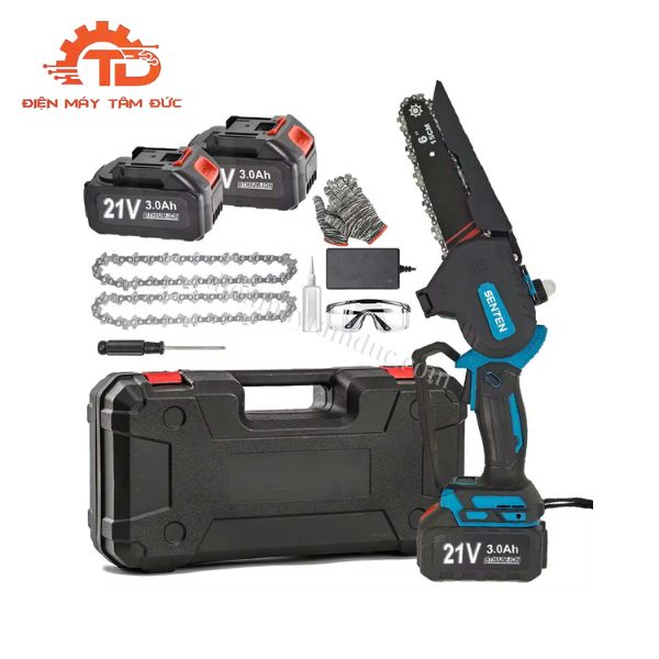 Máy cưa xích cầm tay