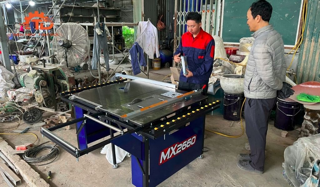 Máy Cưa Bàn Trượt MX2660