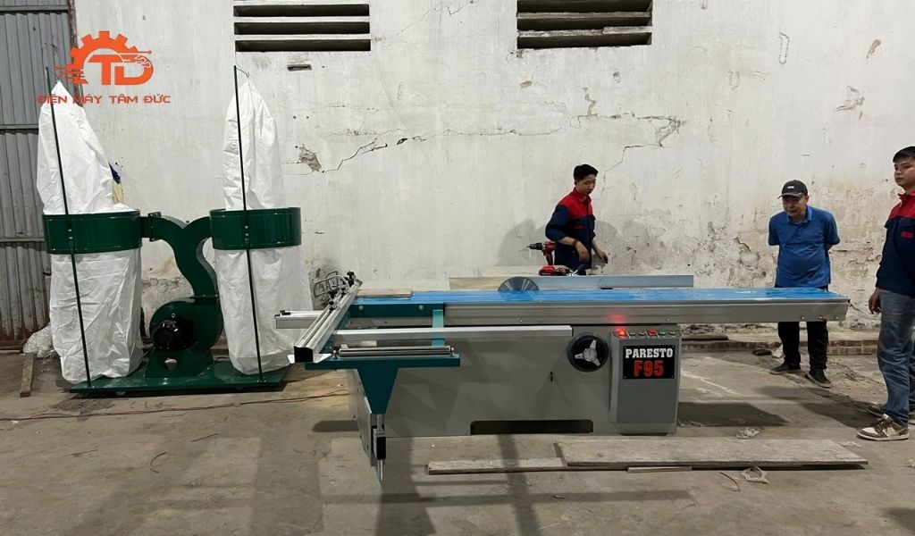 Máy Cưa Bnaf Trượt PARESTO F95