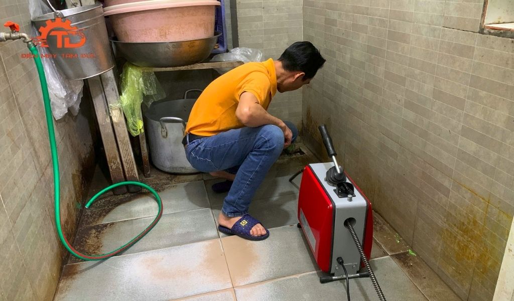 Máy thông cống GQ150Z-980W bàn giao cho hộ gia đình